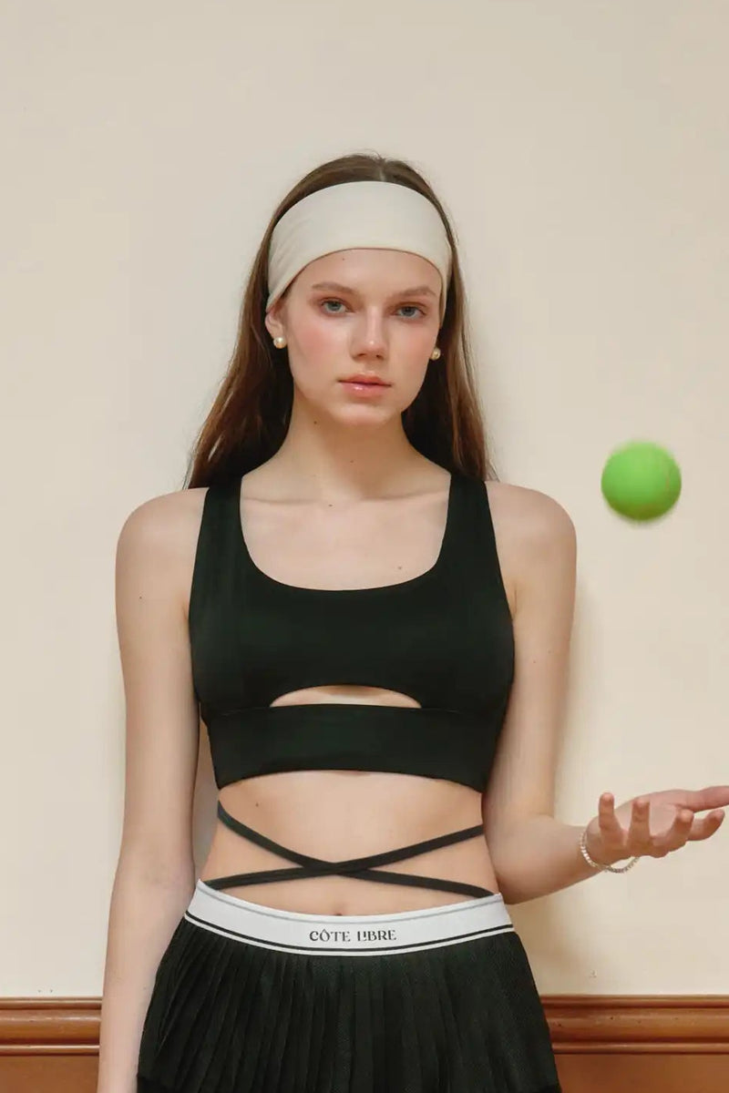 Chelsea | Cross-Back Strap Sports Bra Tank Top – Black – COTE LIBRE
